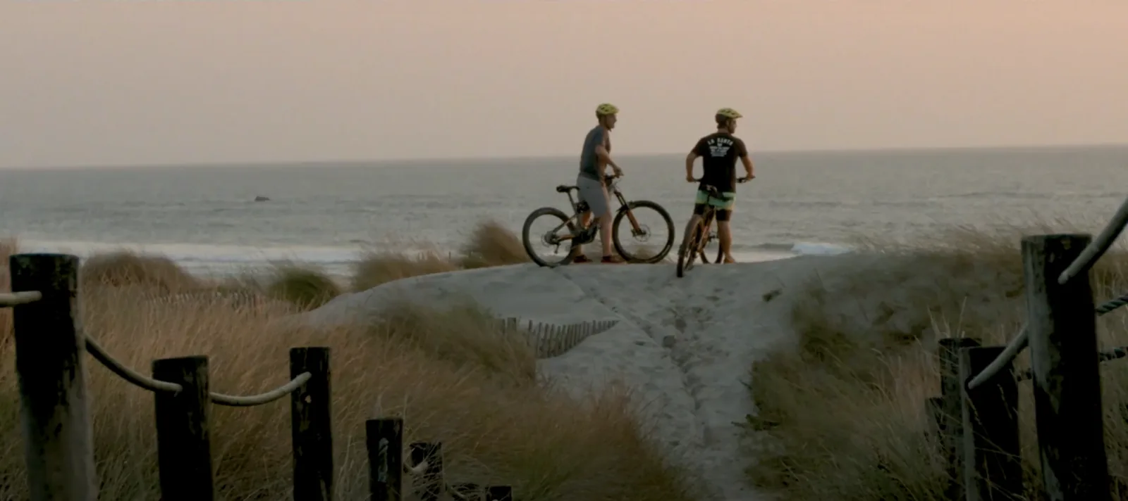 E-Bike Wild Tour — City, Mountain & Coastal Trails – image 7