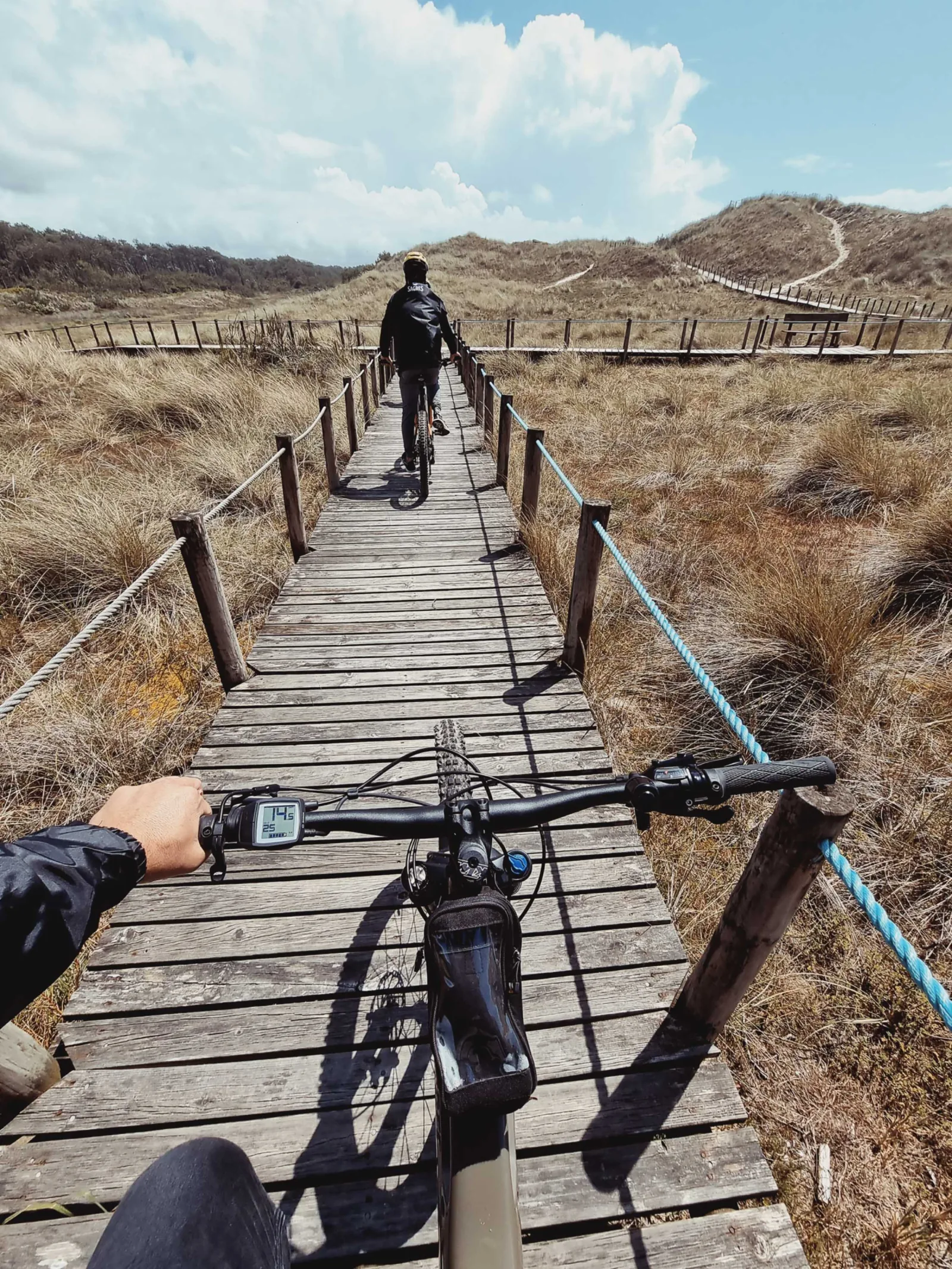 E-Bike Wild Tour — City, Mountain & Coastal Trails – image 13