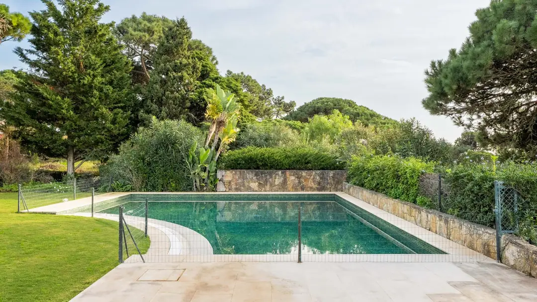 Fairview Villa – luxury villa in Lisbon, Portugal – image 2