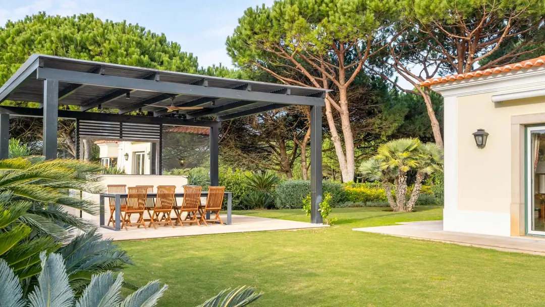 Fairview Villa – luxury villa in Lisbon, Portugal – image 4