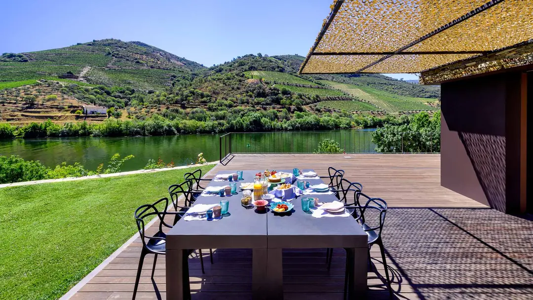 Casa do Rolapipas – luxury villa in Douro Valley, Portugal – image 8