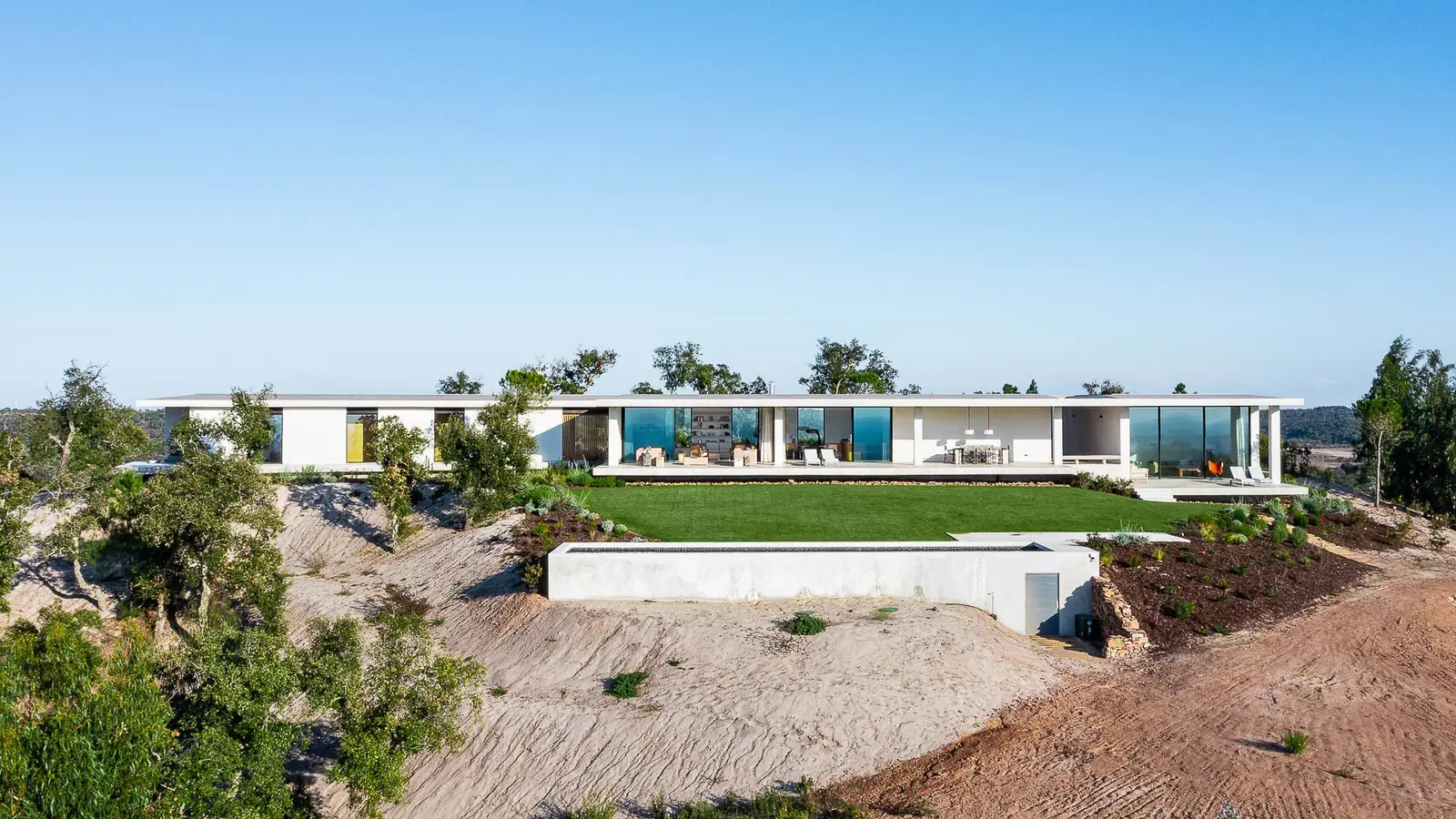 4 Serras – luxury villa in Alentejo, Portugal – image 1