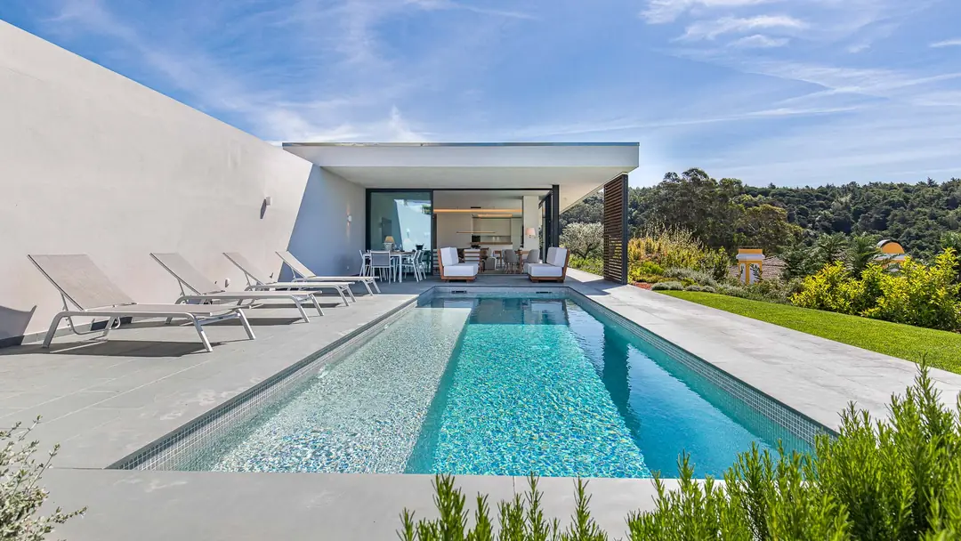 Casa de Cima – luxury villa in Lisbon, Portugal – image 2