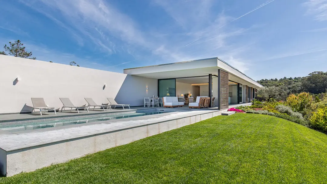 Casa de Cima – luxury villa in Lisbon, Portugal – image 3