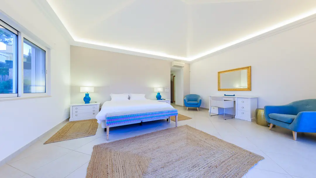 Encosta do Lago 5 – luxury villa in Algarve, Portugal – image 12