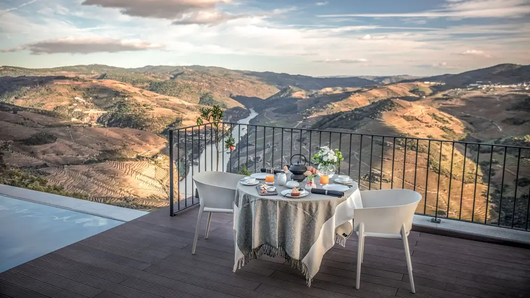 Encostas da Baronesa – luxury villa in Douro Valley, Portugal – image 4
